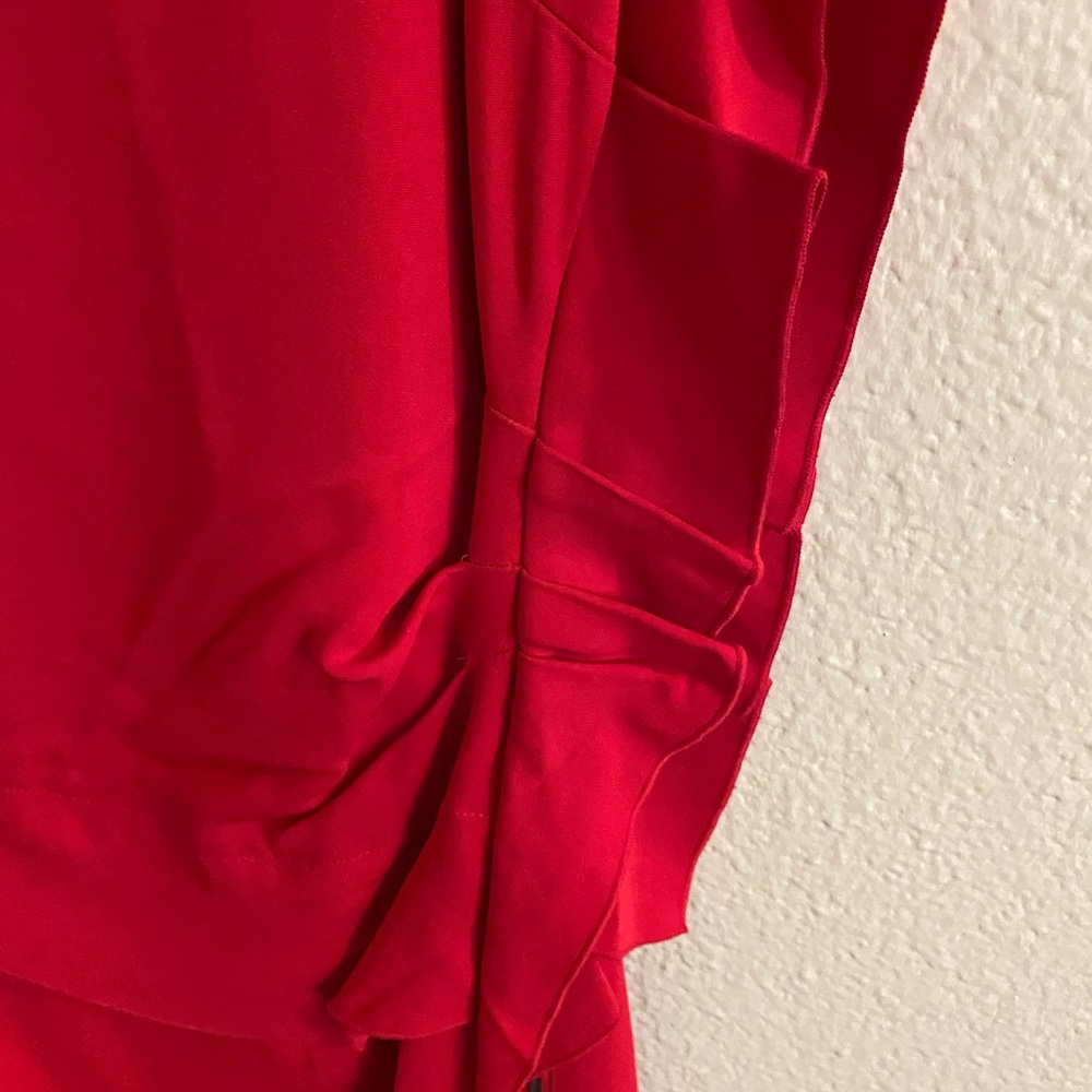 NEW REISS Red Robyn Ruffle - Picture 9 of 9